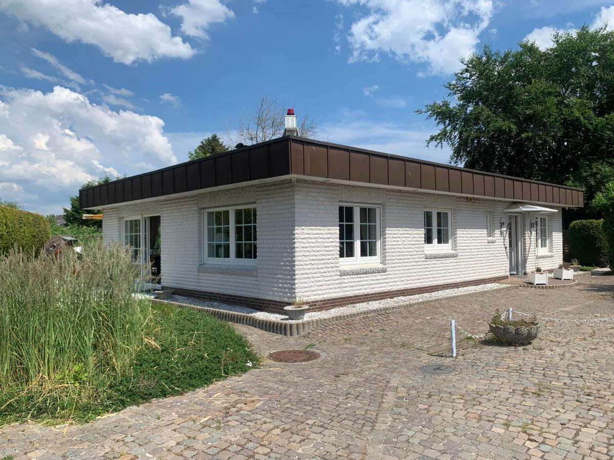 Strandbungalow / Ferienhaus Ostsee シャルボイツ エクステリア 写真