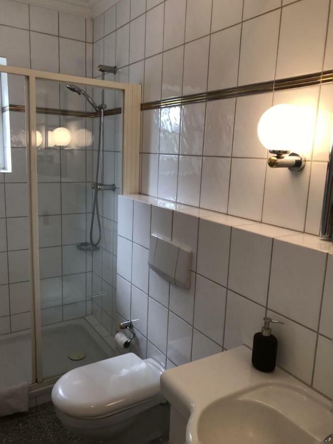 Strandbungalow / Ferienhaus Ostsee シャルボイツ エクステリア 写真